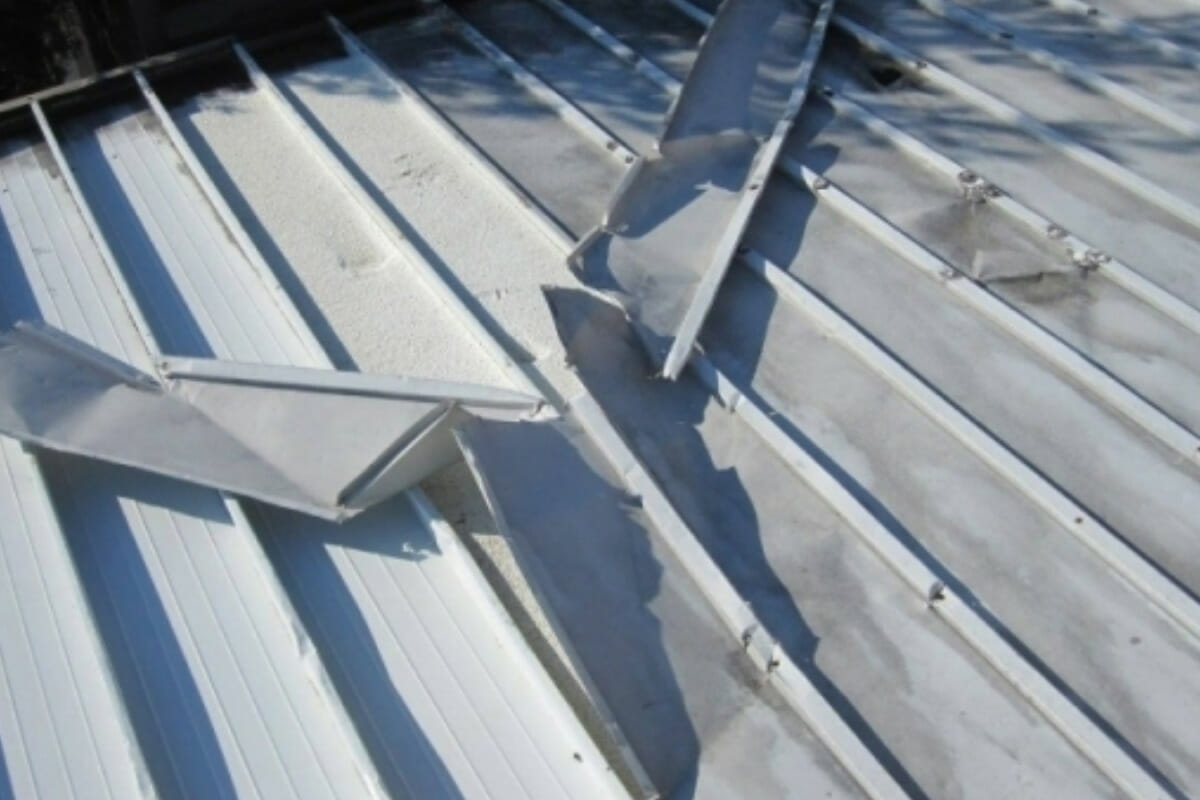 Metal Roof Loose Panels